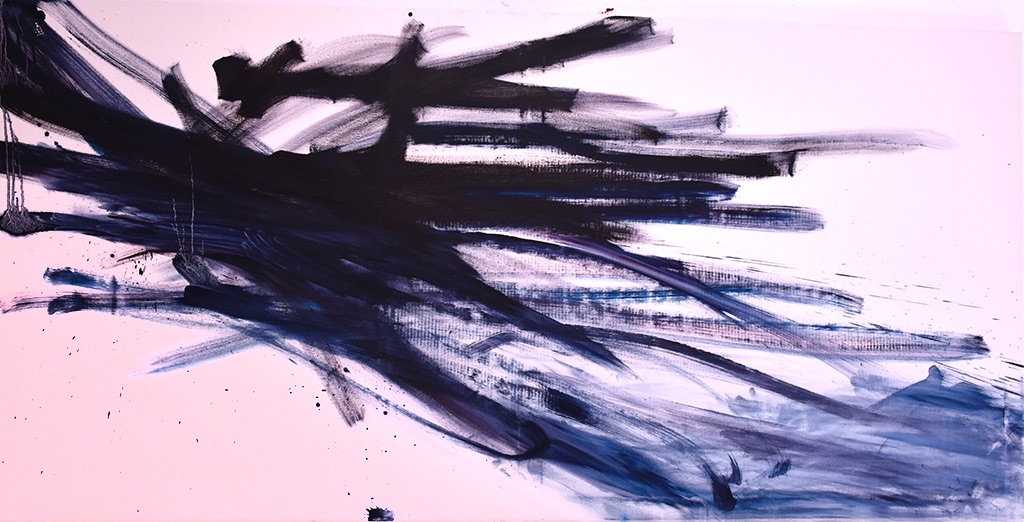 Floating, 2018   Oil on canvas
105 x 195 cm